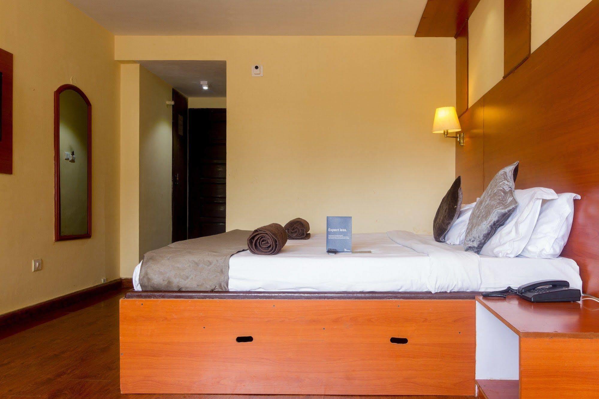 Fabhotel Khems Shoram Palace Road Udagamandalam Exterior foto
